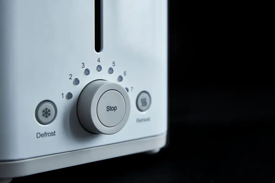 John Lewis & Partners – Kettle & Toaster: product work by Alex Hammond (image 4 of 4)