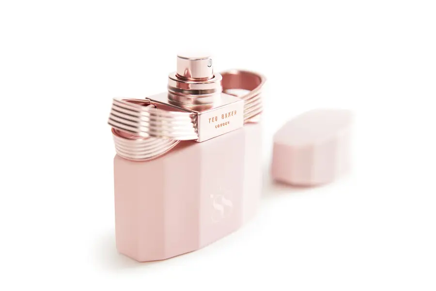Ted Baker – Est. ’88: fragrance and packaging work by Alex Hammond (image 4 of 4)